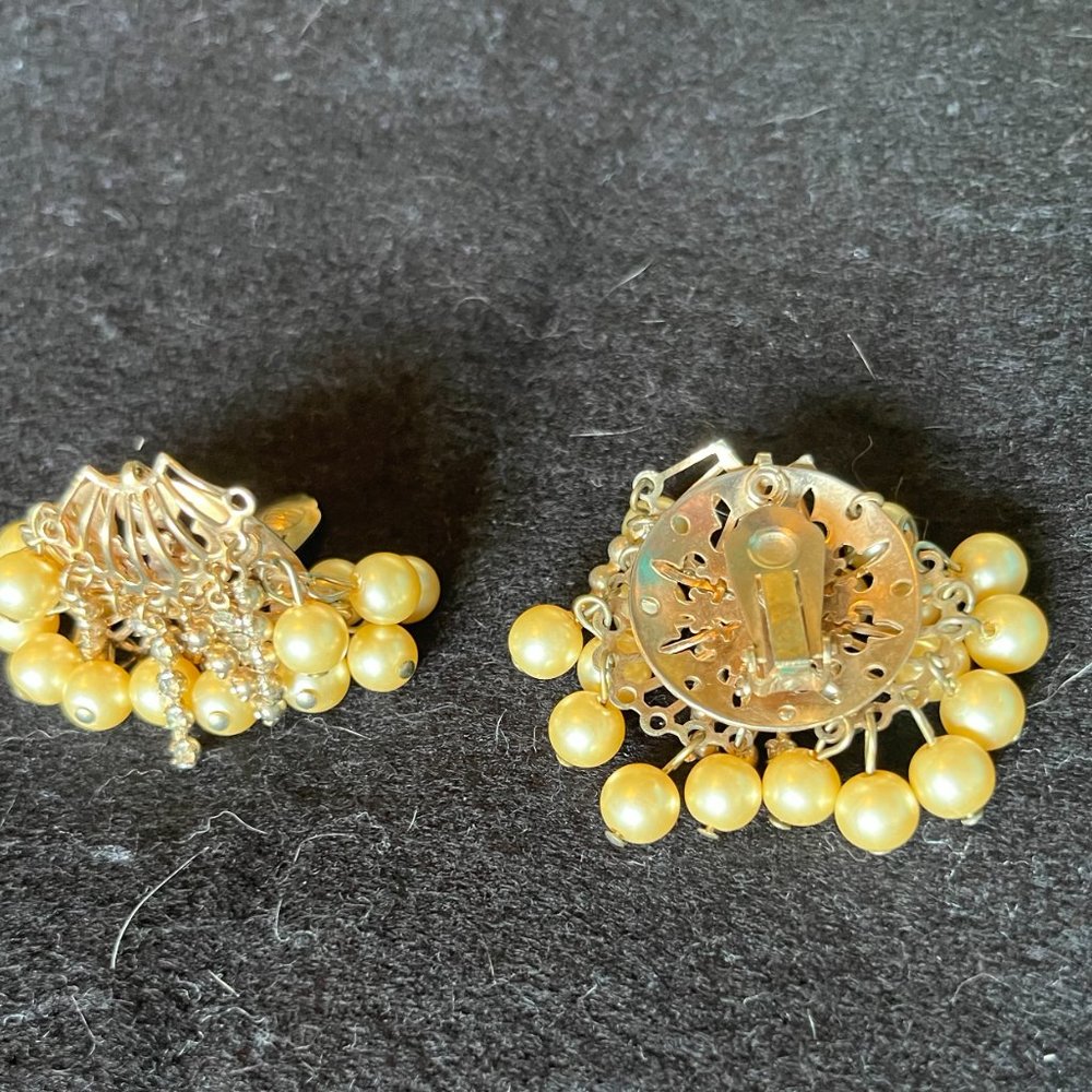 Vintage Creamy Faux Pearl and Rhinestone Gold-Tone Clip Earrings - Picture 3 of 3